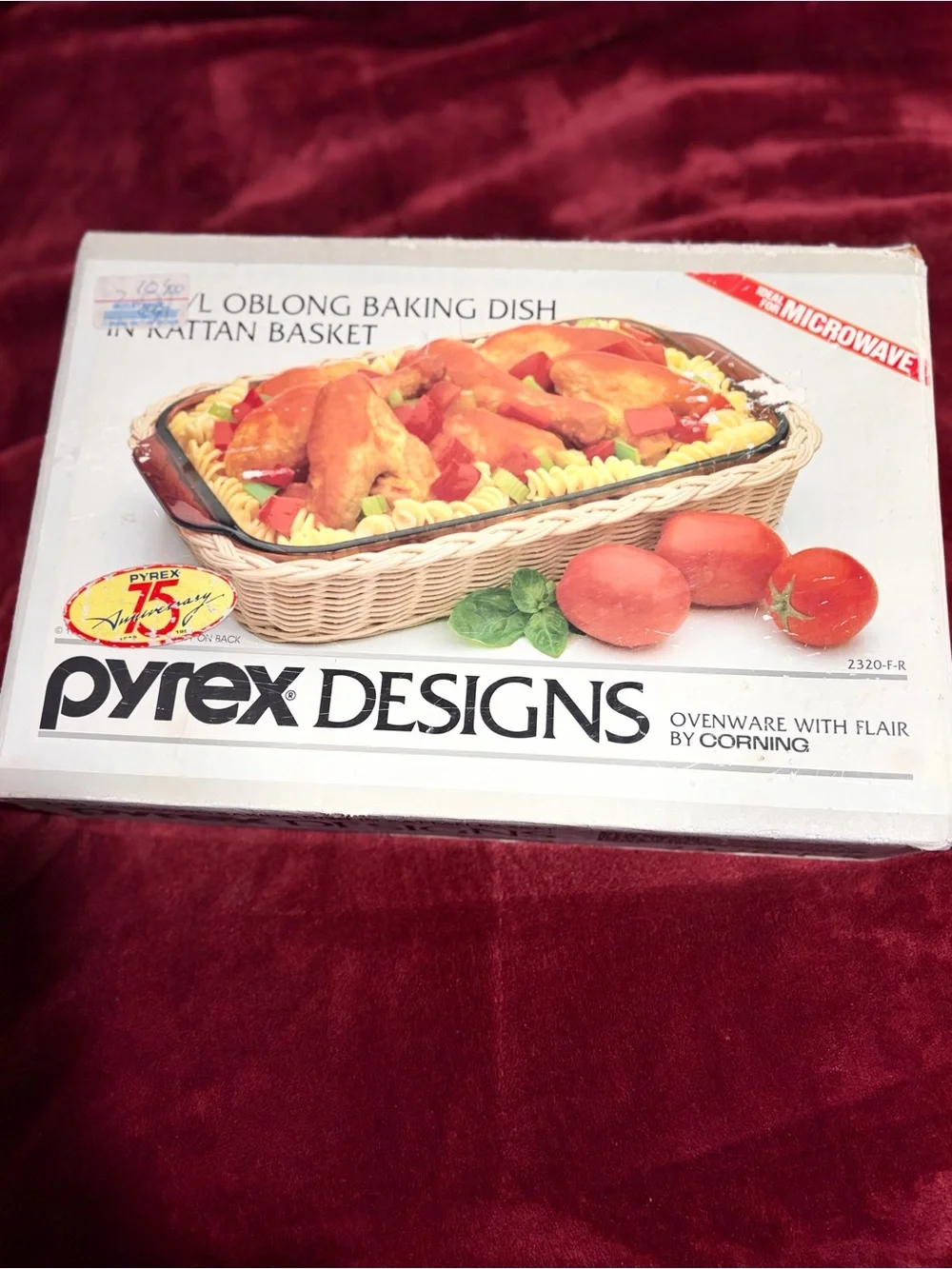 NIB NOS Vintage Pyrex Oblong Baking Dish in Battan Basket